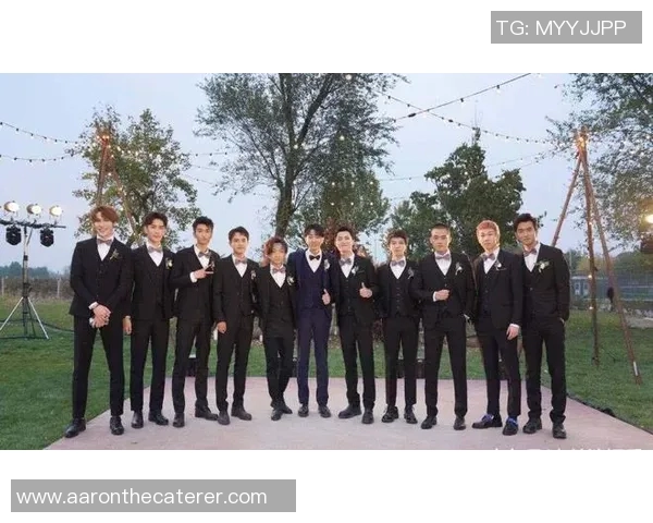 前足球明星在微博分享生活点滴引发粉丝热烈互动与怀旧情怀