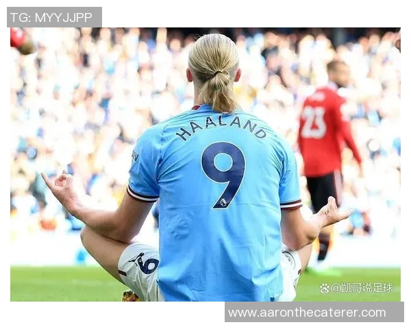 欧洲足球明星的日常生活瞬间揭秘与背后的故事分享 欧洲足球明星的日常生活瞬间揭秘与背后的故事分享