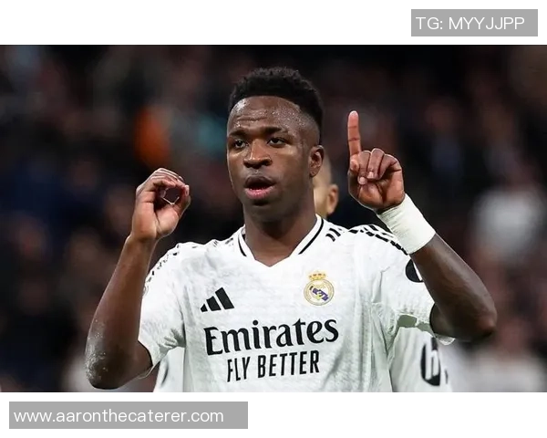 美国足球明星最新英文排名揭晓引发球迷热议与关注