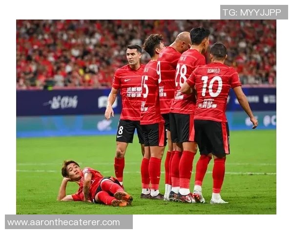 大师赛特别报道:成都足球队的突破历程 大师赛特别报道:成都足球队的突破历程